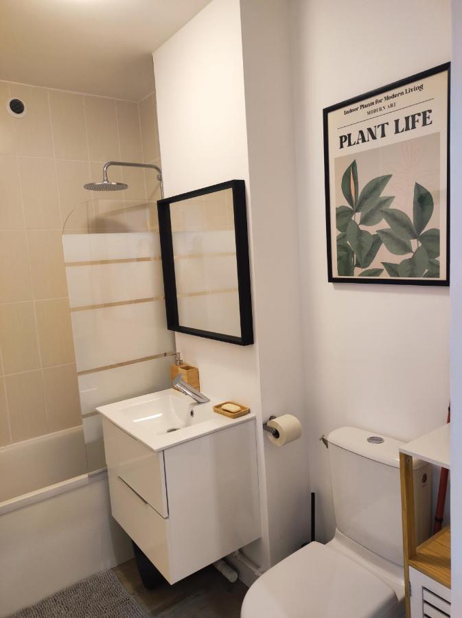 Lumineux Charming Appartement - Cozy Flat 르 슈네 외부 사진